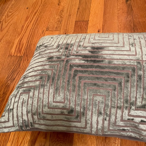 T.J.Maxx Art Deco Decorative Pillow - Picture 10 of 12